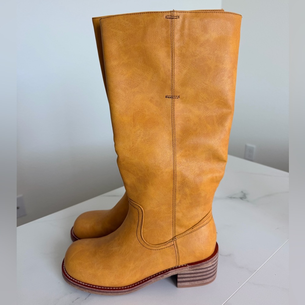Western Classic Tall Women's Faux Leather Boot - Tan